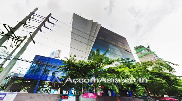 unit Office space For Rent in Silom, Bangkok  near BTS Surasak (AA11172)